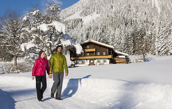 winterwandern-in-der-region-st-1